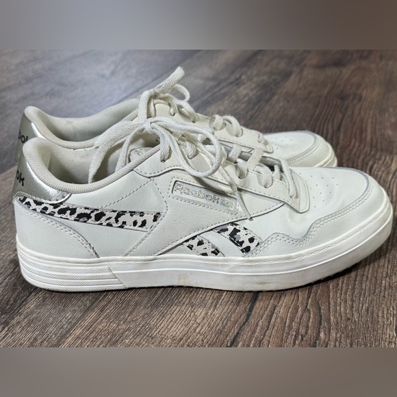 Reebok Classic Club Memt Bold Leopard Sneakers - Picture 4 of 9